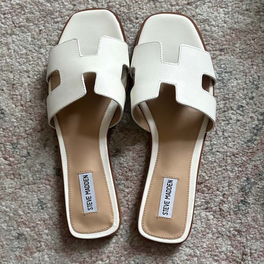 Steve Madden Cream Slide Sandals with Cutout Upper